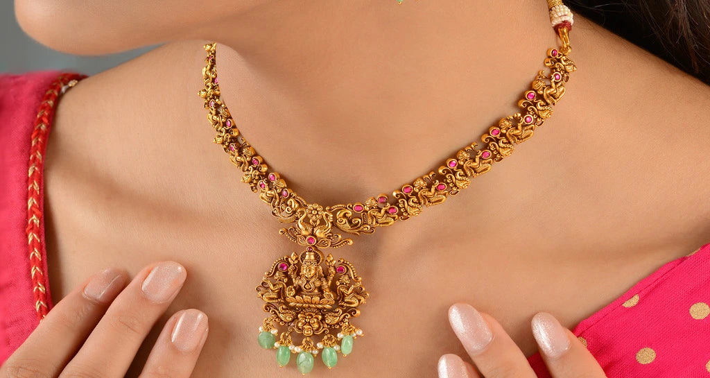 Shimmering Statements:  Making an Impact with Gold Jewellery